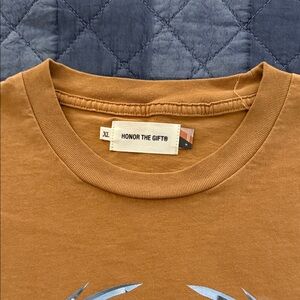 Honor The Gift Men's Brown Short Sleeve Tee